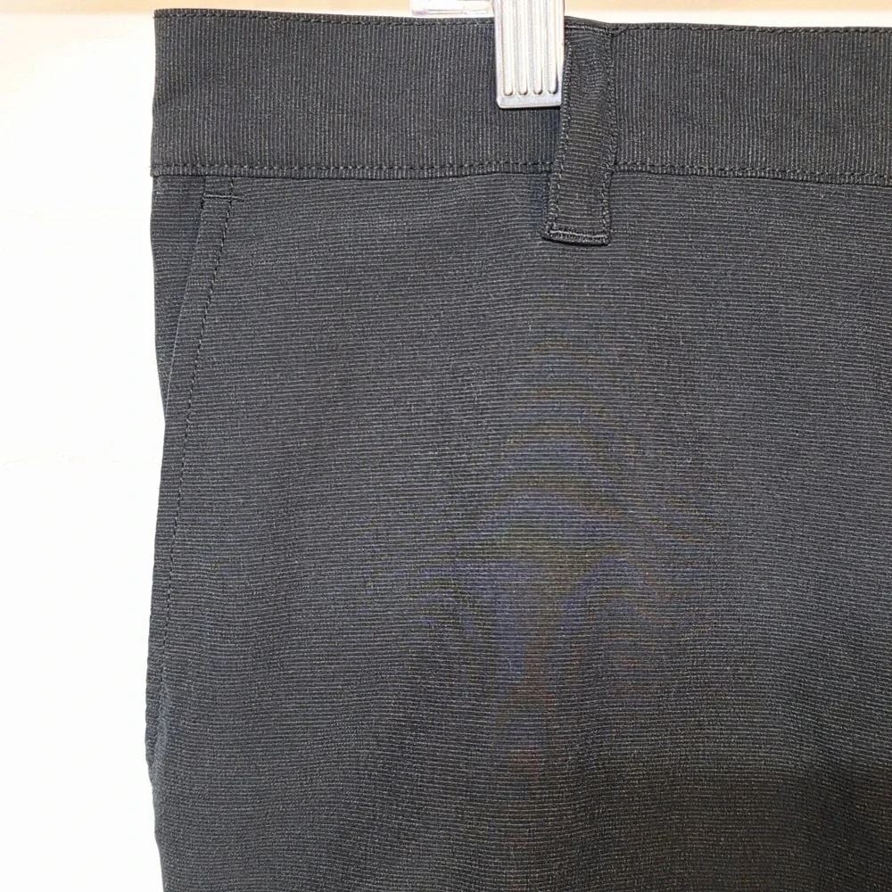 Banana Republic Mens Black Performance Shorts Size 38‎ Elastic Back Waist
